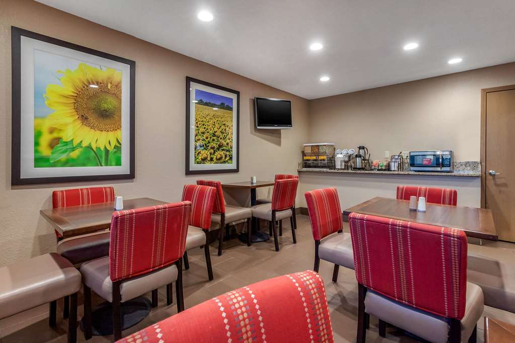 Comfort Inn & Suites Hays I-70 Restaurante foto